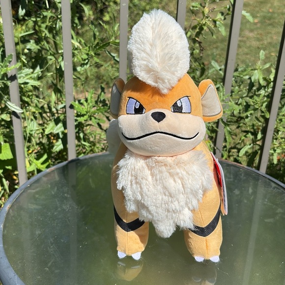 NWT Growlithe 2025 Pokémon Collectible Stuffed Animal by Jazwares - Picture 1 of 12